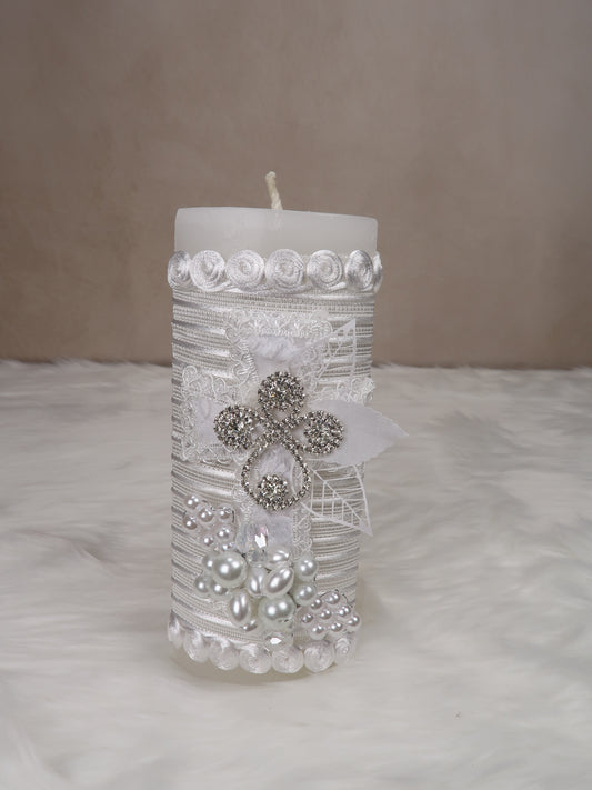 Single Candle